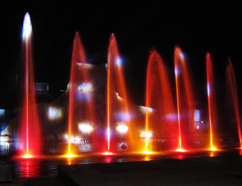 Шоу танцующих фонтанов в Протарасе
