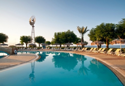 Pernera Beach Hotel на Кипре