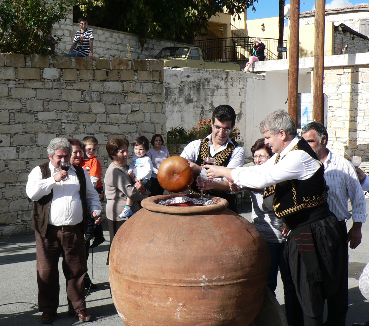 Праздник вина в деревне Килани