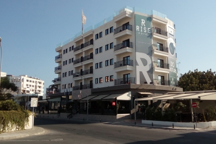Отель Rise в Ларнаке на Кипре