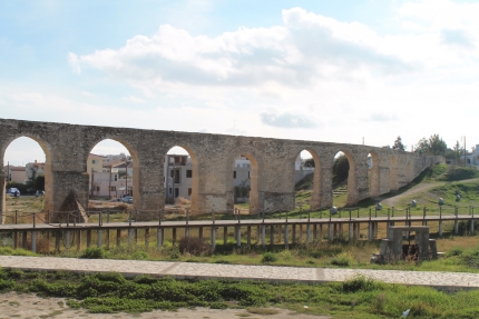 Акведук Камарес в Ларнаке