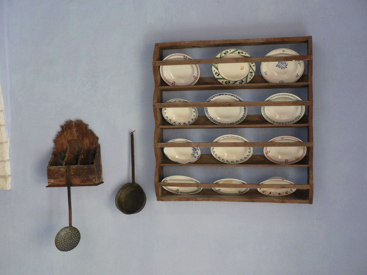 Традиционная деревенская посуда