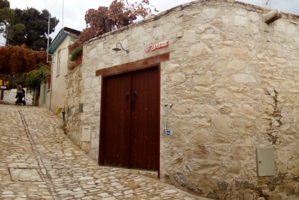 Винодельня и музей Ревекка в деревне Агиос Мамас