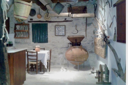 Винодельня и музей Ревекка в деревне Агиос Мамас