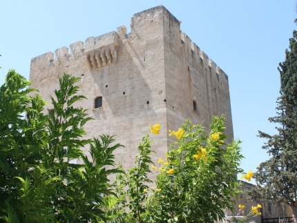 Средневековый замок в Колосси на Кипре