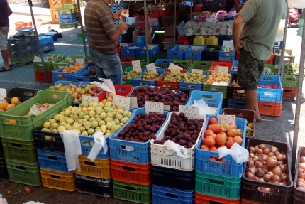 Субботний фермерский рынок в районе Католики в Лимассоле