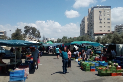 Субботний овощной и фруктовый рынок в Лимассоле