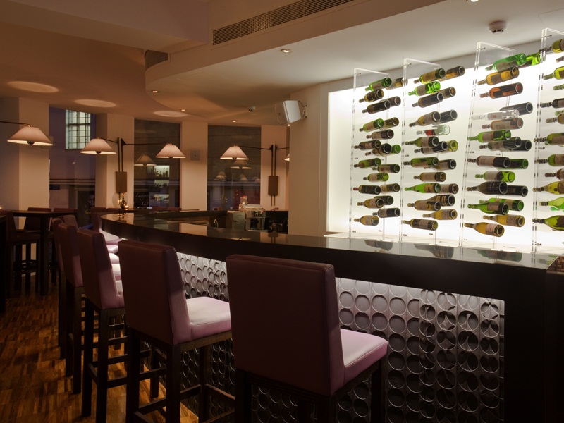 Blue Wine Bar & Lounge в отеле Классик в Никосии