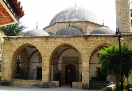 Мечеть Араб Ахмета в турецкой части Никосии