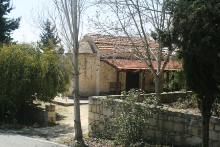 Церковь Панагии Хрисоспилиотиссы рядом с деревней Ародес на Кипре