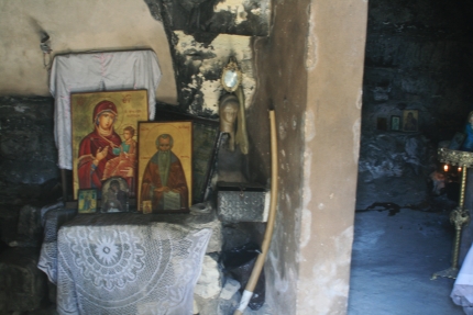 Церковь Панагии Хрисоспилиотиссы рядом с деревней Ародес на Кипре