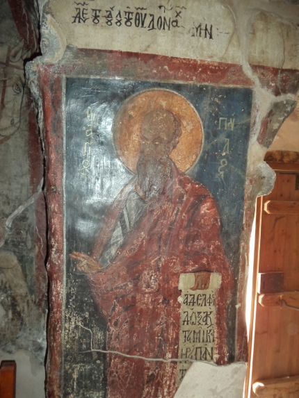 Фрески внутри часовни Святого Георгия в деревне Хулу на Кипре