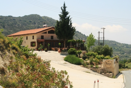 Винодельня Нелион на Кипре