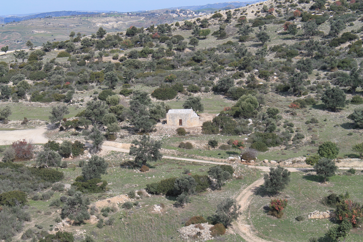 Церковь Святых Константина и Елены в окрестностях деревни Куклия на Кипре