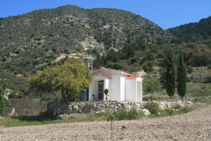 Часовня Святой Варвары рядом с деревней Тала на Кипре