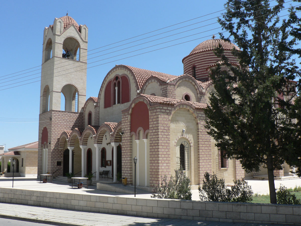 Церковь Преображения Господня в деревне Пера Хорио