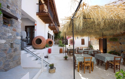 Традиционный агро-отель Ambelikos на Кипре