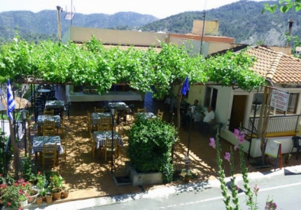 Традиционный отель Capuralli в деревне Педулас
