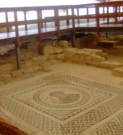 Мозаичный пол в доме Евстолиоса