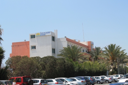 Отель Lenios в Ларнаке