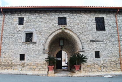 Монастырь Айя Мони на Кипре